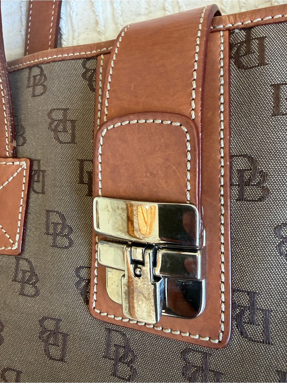 Vintage Dooney & Bourke monogram canvas tote bag leather classic - Picture 3 of 12